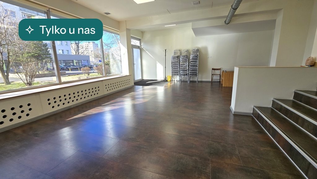 Atrakcyjny lokal handlowo-usługowy 119,8 m² w centrum Częstochowy Częstochowa, Stare Miasto, Wilsona  120m2 Foto 1