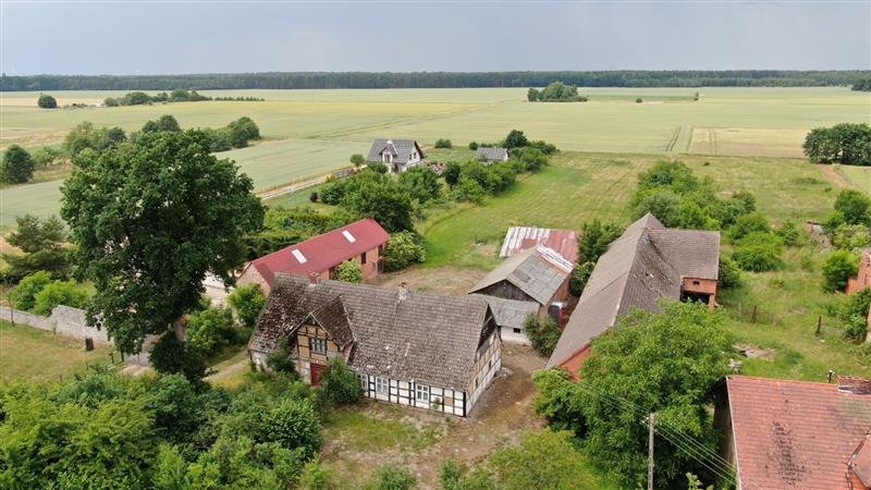 Działka 5200 m² z zabytkowym domem i budynkami polecam Słowino, Słowino  5 200m2 Foto 1