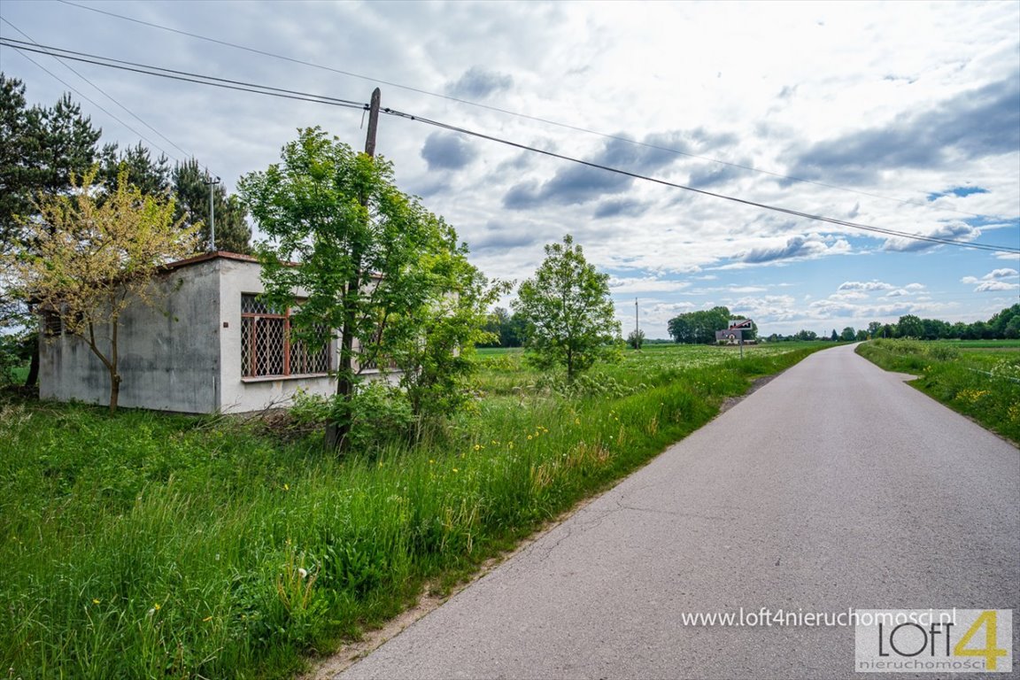 Sprzedam dom z potencjałem w Podlipiu - idealny na działalność lub zamieszkanie Podlipie  72m2 Foto 1
