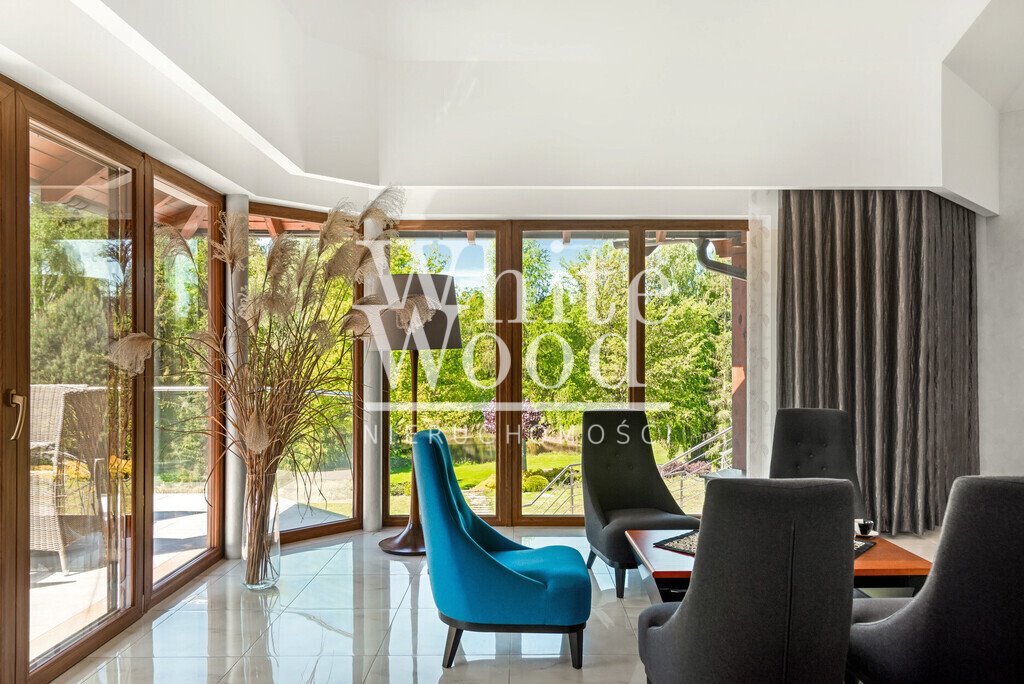 Dom na sprzedaż Okole  467m2 Foto 1