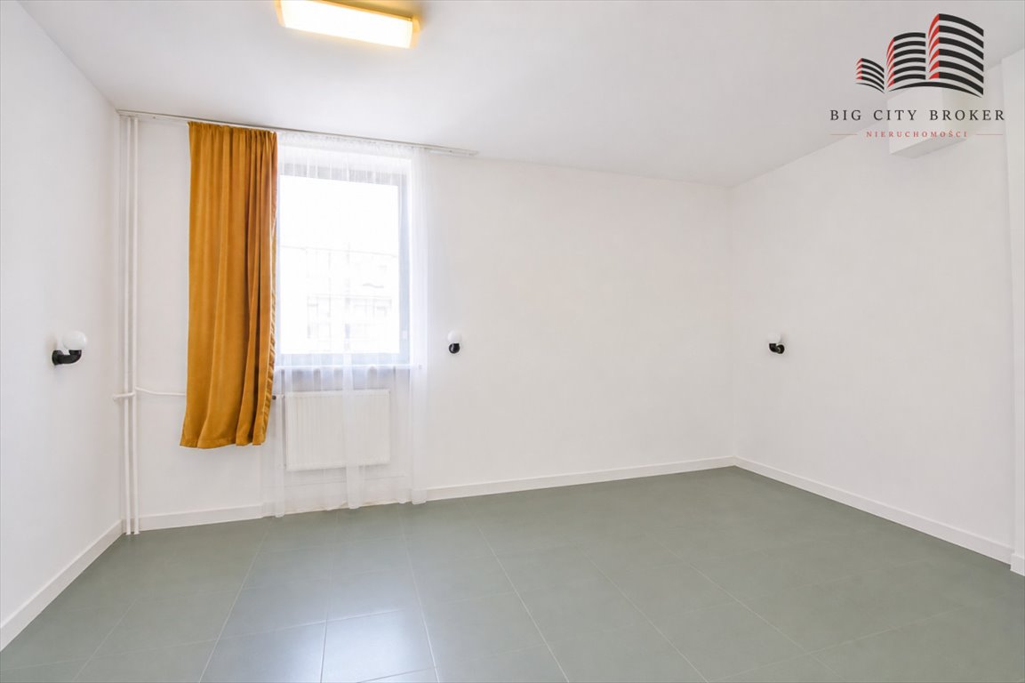 Sprzedam nowoczesny lokal użytkowy z własną łazienką w Lublinie Lublin, Tatary  31m2 Foto 1