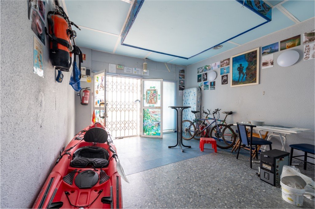 Lokal użytkowy na sprzedaż Hiszpania, Almuñécar  131m2 Foto 10