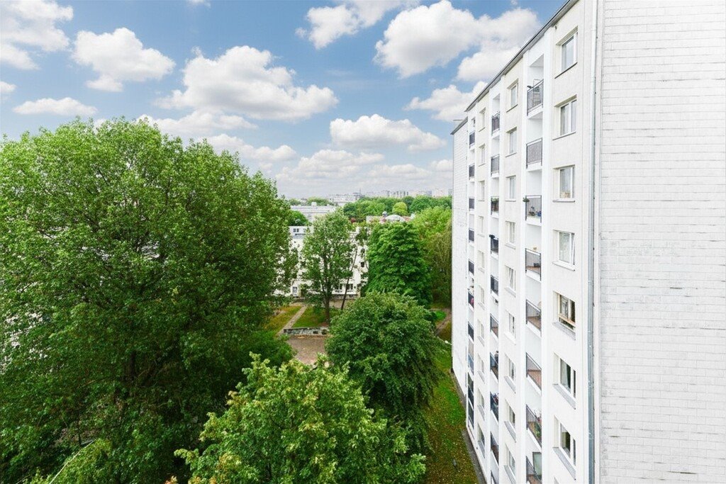 Na sprzedaż przestronna kawalerka 30,72 m² z widokiem na Warszawę Warszawa, Śródmieście, Wałowa  31m2 Foto 1