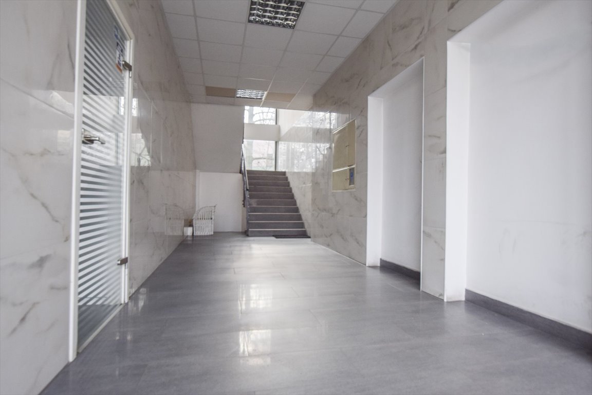 Wynajmę funkcjonalny lokal 45 m² w Rozbarku z darmowym parkingiem Bytom, Rozbark  45m2 Foto 1