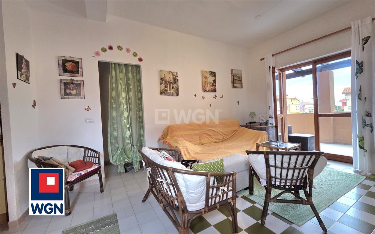 Apartament z widokiem na morze, basen i kort w Castelsardo Włochy, Lu Bagnu  56m2 Foto 1