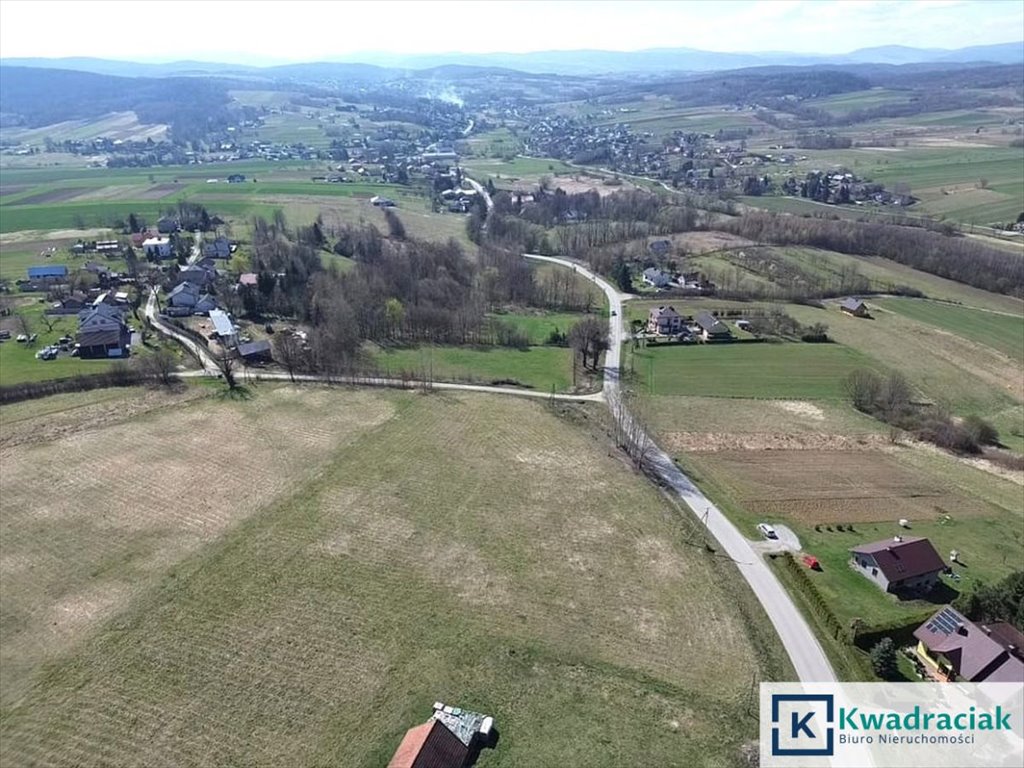 Działka budowlana na sprzedaż Podniebyle  1 425m2 Foto 1