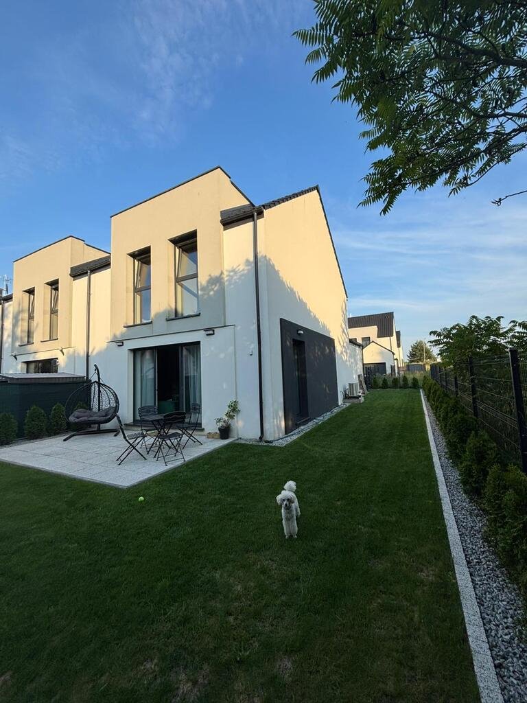 Nowoczesny dom 118 m² z fotowoltaiką i pompa ciepła Piszkawa  118m2 Foto 1