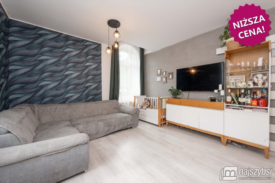 Mieszkanie dwupokojowe na sprzedaż Darłowo  54m2 Foto 1