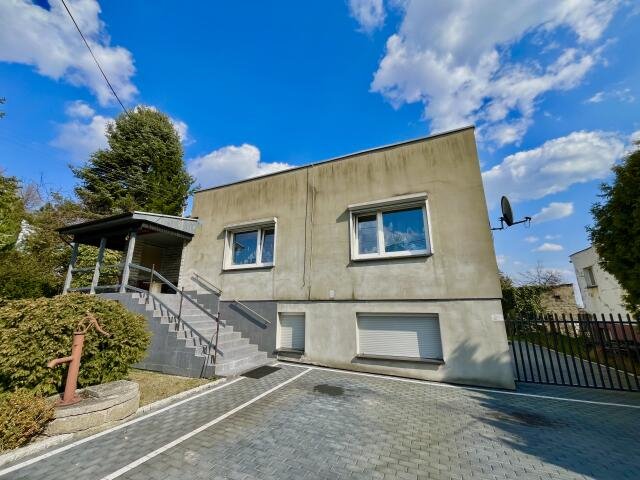 Przestronny dom z ogrodem, po remoncie, Winów, Opole Opole, Winów, Winogronowa  180m2 Foto 1