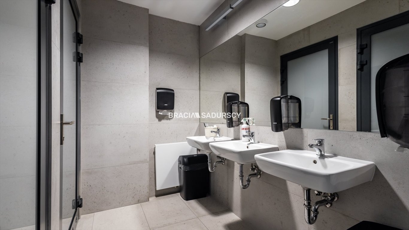 Lokal użytkowy na wynajem Kraków, Stare Miasto, Stare Miasto, Szlak  1 468m2 Foto 7
