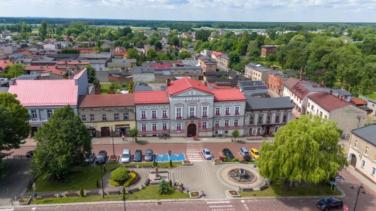 Lokal użytkowy na sprzedaż Woźniki, Rynek  400m2 Foto 6