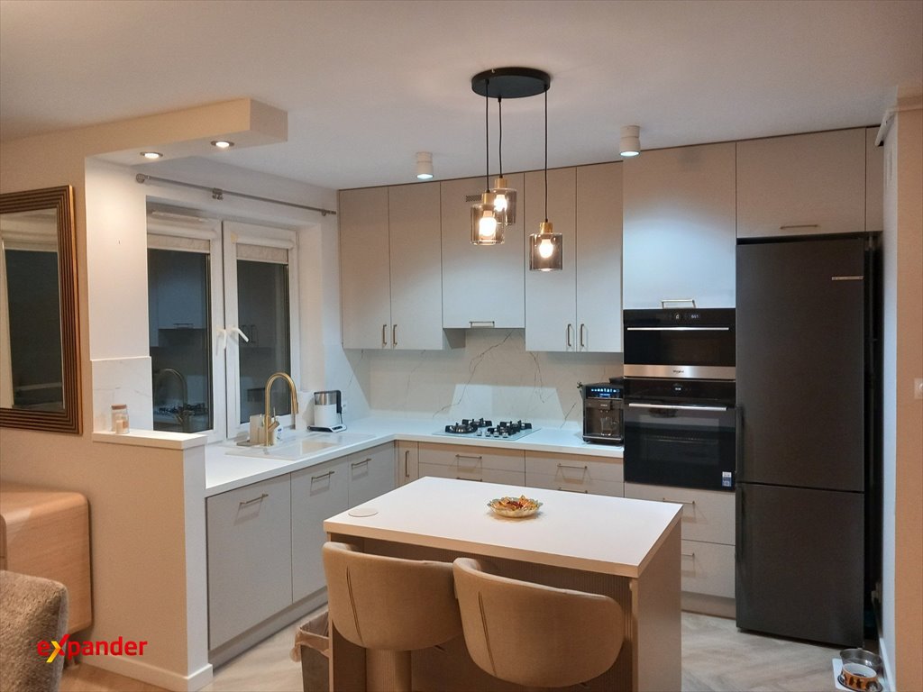 Przestronne 3 pokoje z balkonem po remoncie, gotowe do wprowadzenia Toruń, Zbożowa  68m2 Foto 1