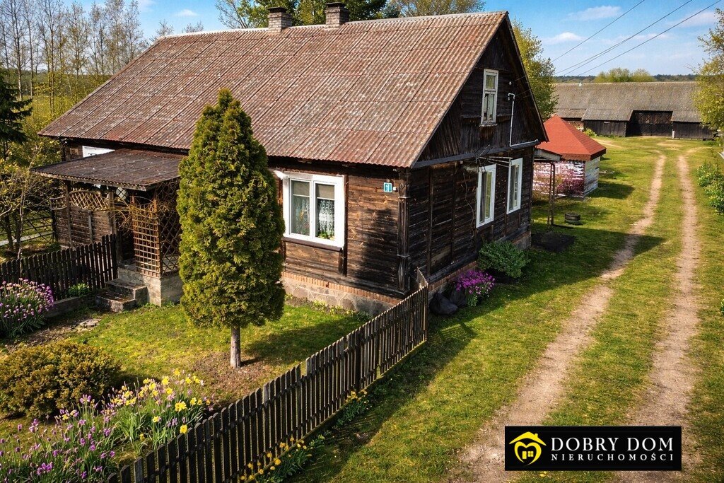 Urokliwe siedlisko z drewnianym domem 45 m² w Zimnochach Zimnochy-Świechy  45m2 Foto 1