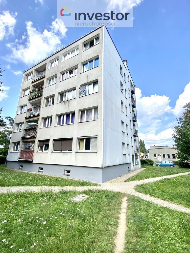 Mieszkanie trzypokojowe na sprzedaż Tarnowskie Góry, Wojska Polskiego  45m2 Foto 1