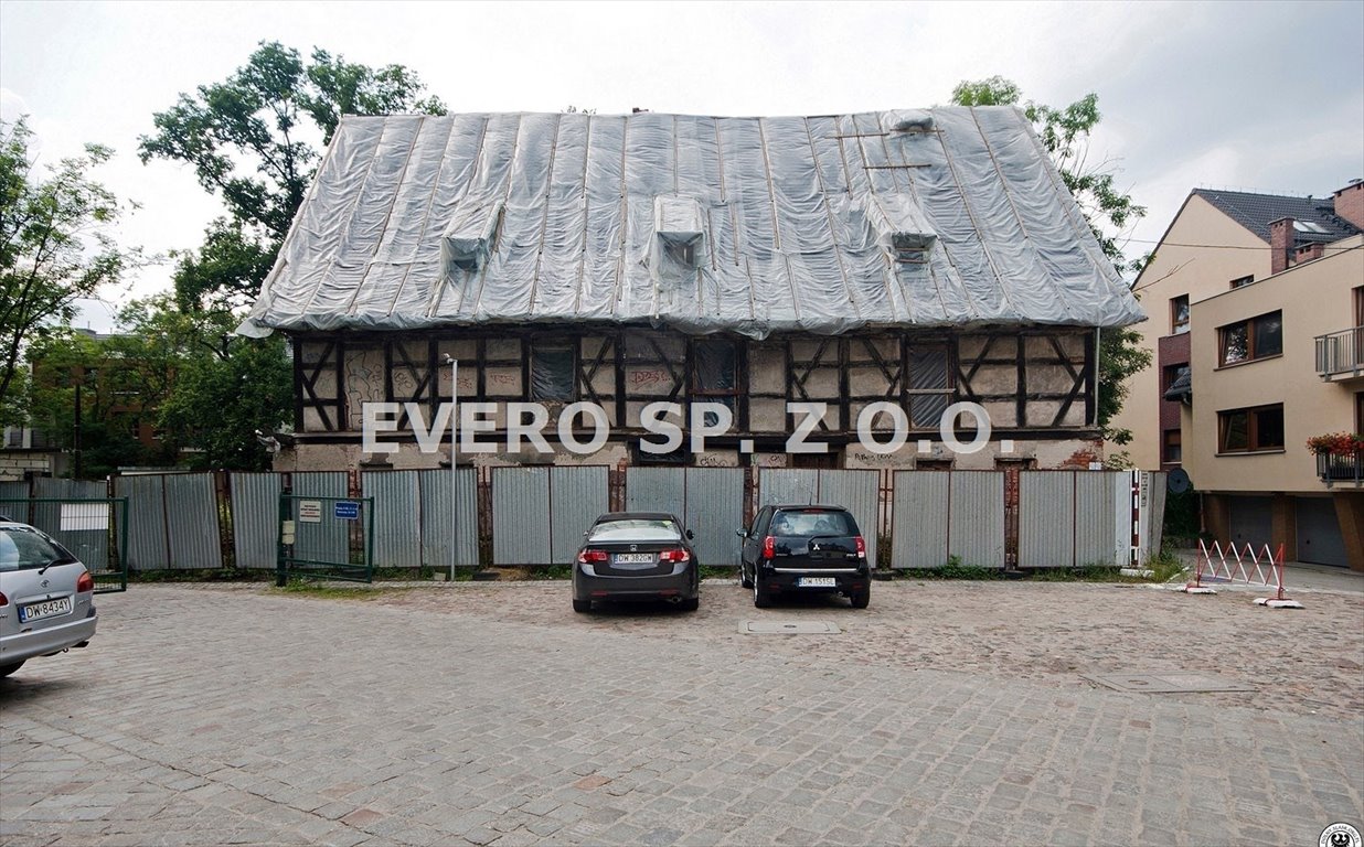 Zabytkowy dwór na działce 1013 m2 z pełnym uzbrojeniem Wrocław, Fabryczna, Oporów  1 013m2 Foto 1