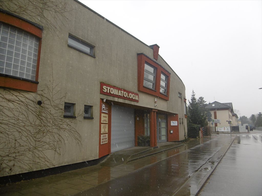 Lokal usługowy z witrynami i zapleczem w Starej Miłosnej Stara Miłosna, Ułańska  60m2 Foto 1