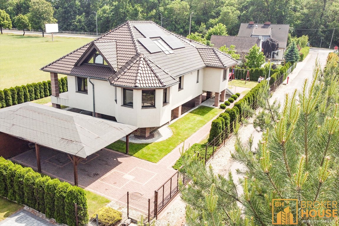 Przestronny dom 255 m2 z panelami fotowoltaicznymi i ogrodem Lędziny  255m2 Foto 1
