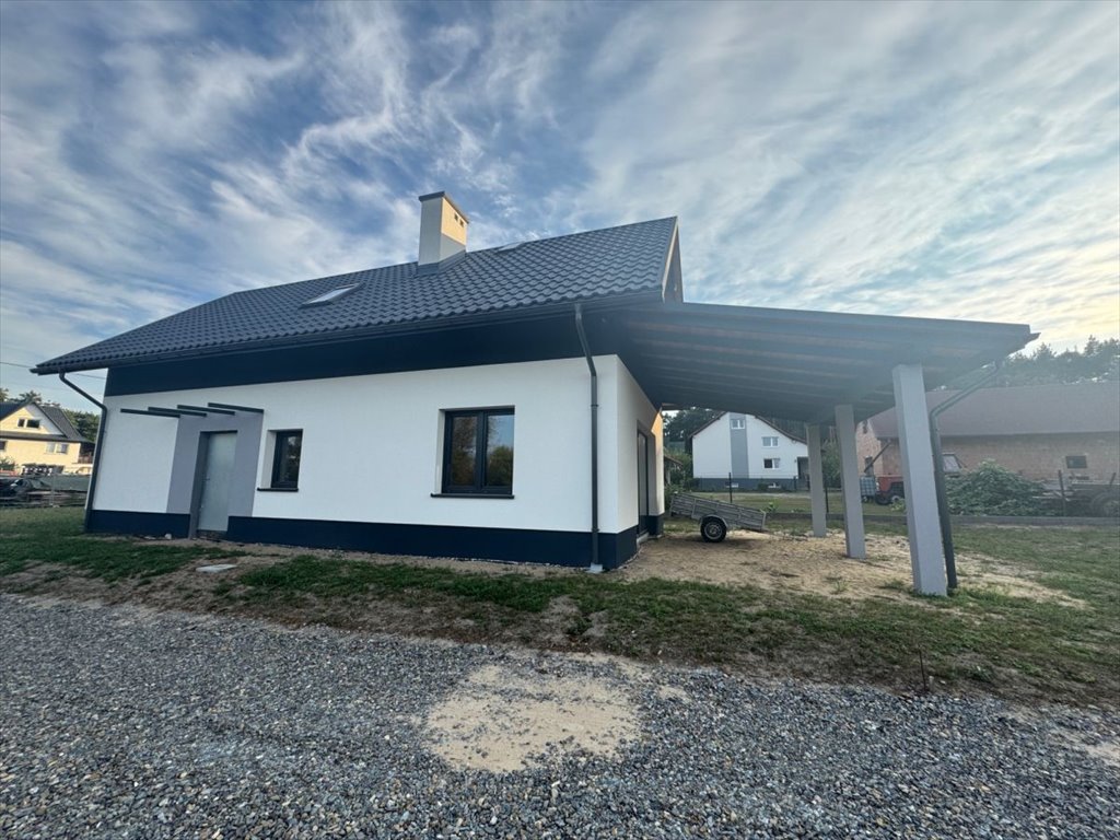 Dom wolnostojący z dużym tarasem i lasem w tle Węgliska  103m2 Foto 1