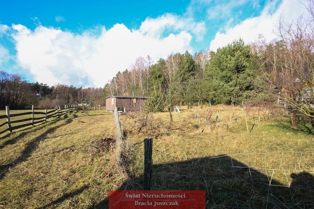 Działka 3700 m² przy lesie z prądem i wodą w Bralin Bralin  3 700m2 Foto 1