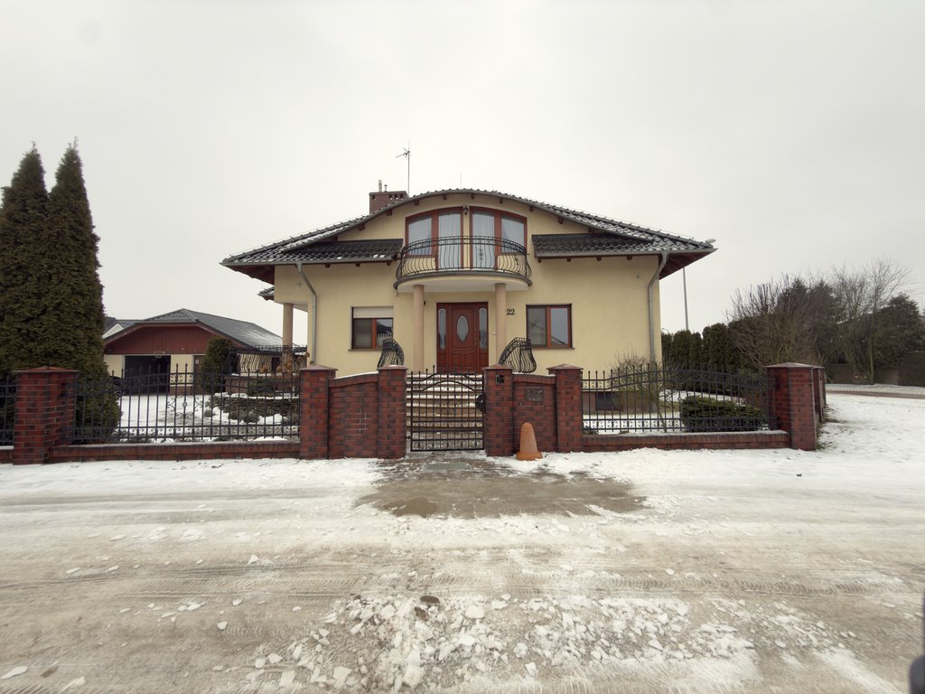 Ekskluzywny dom 264 m² z ogrodem i alarmem w Pniewach Pniewy, Promienista  264m2 Foto 1