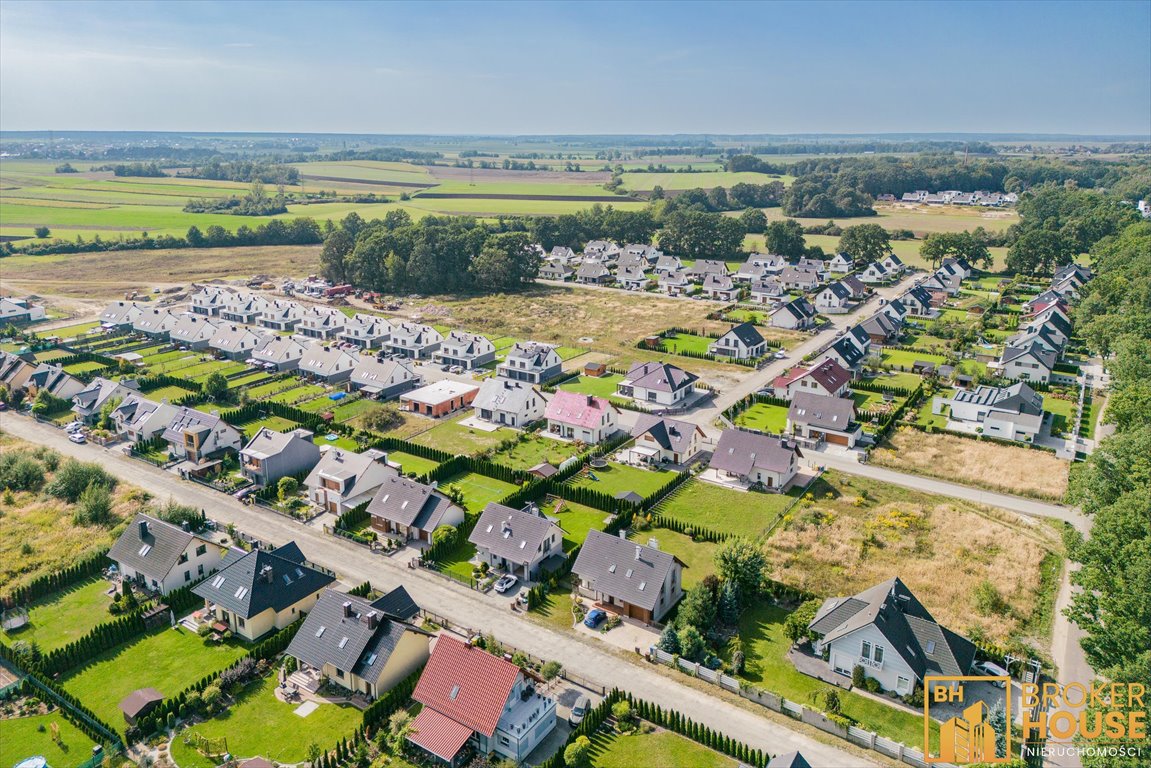 Nowoczesny dom bliźniak z ogródkiem i garażem w Opolu Opole, Aleja Goździkowa  101m2 Foto 1