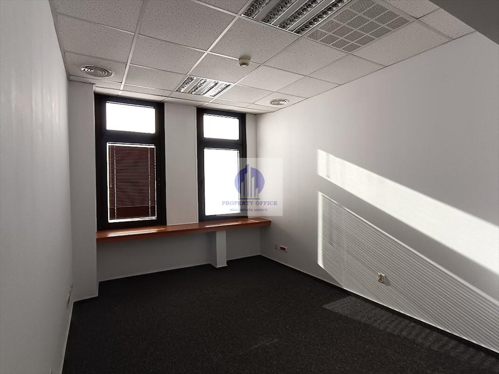 Polecam funkcjonalne biuro 18 m² na al. Jana Pawła II Warszawa, Śródmieście, al. Jana Pawła II  18m2 Foto 1