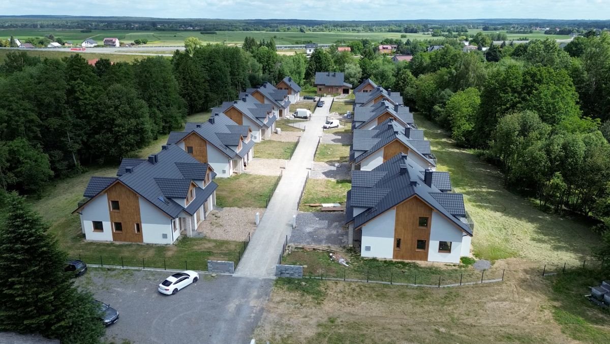 Nowoczesny bliźniak 155 m2 z garażem i dużą działką Łańcut  155m2 Foto 1