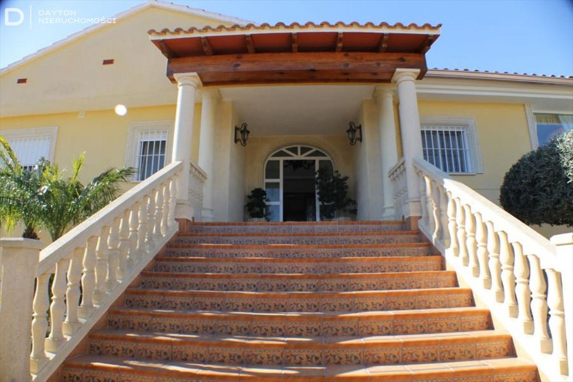 Zapraszam do obejrzenia domu 450 m² z prywatnym basenem w Alfaz del Pi L"Alfás del Pi  450m2 Foto 1