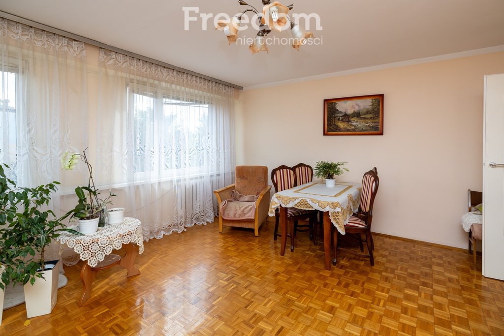 Mieszkanie trzypokojowe na sprzedaż Radomsko  60m2 Foto 8