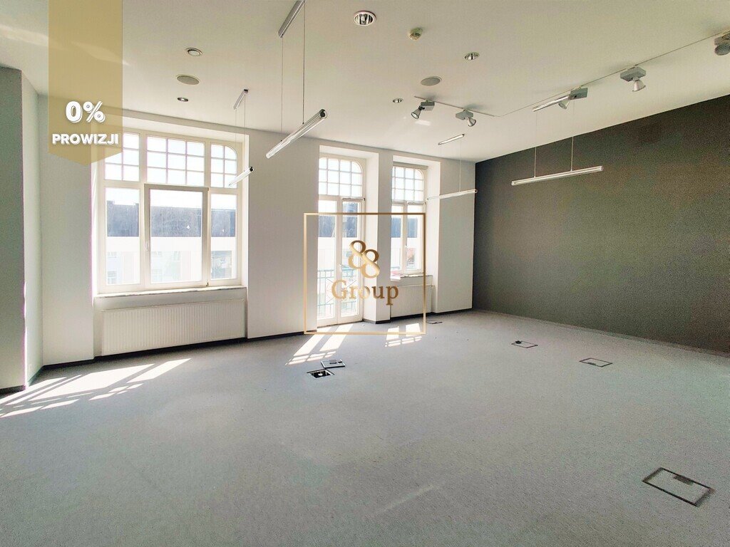 Lokal użytkowy na wynajem Warszawa, Śródmieście  210m2 Foto 1