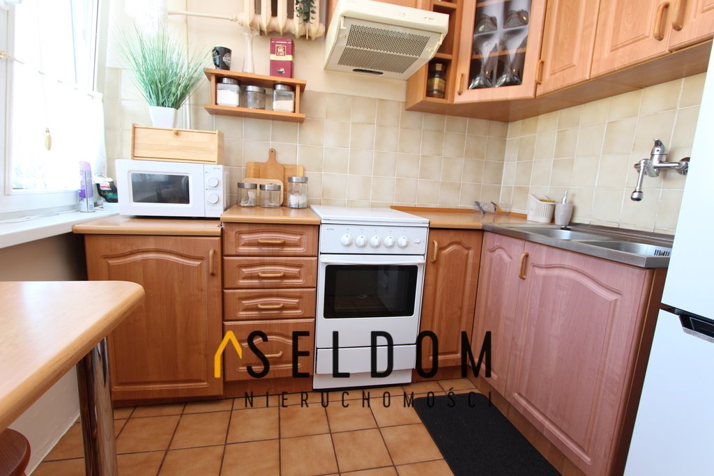 Gotowe do wprowadzenia po remoncie! 2 pokoje, balkon, blisko komunikacji Konin, 11 Listopada  38m2 Foto 1