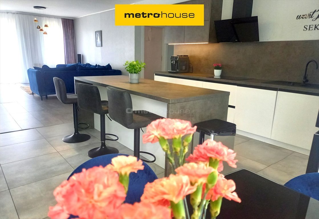 Nowoczesny dom z dużym tarasem i działalnością w Miedniewicach Miedniewice  262m2 Foto 1