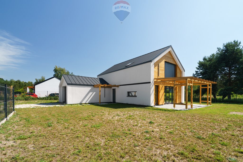 Dom na sprzedaż Żółwin, Słoneczna  181m2 Foto 1