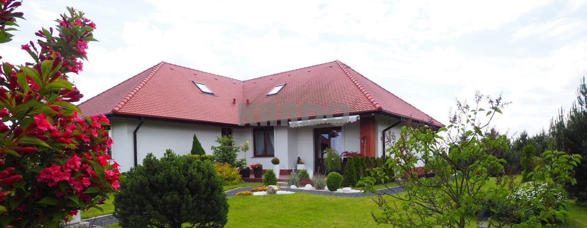 Dom na sprzedaż Suchy Dwór 340m2 Foto 1 Dom na sprzedaż Suchy Dwór 340m2 Foto 1