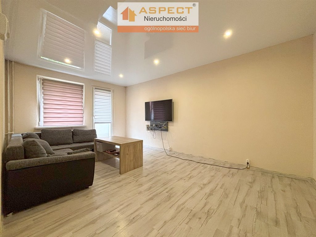 Mieszkanie dwupokojowe na sprzedaż Ruda Śląska, Wirek  48m2 Foto 1