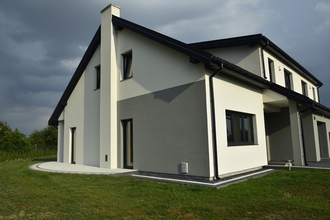 Dom na sprzedaż Rzgów 200m2 Foto 1 Dom na sprzedaż Rzgów 200m2 Foto 1