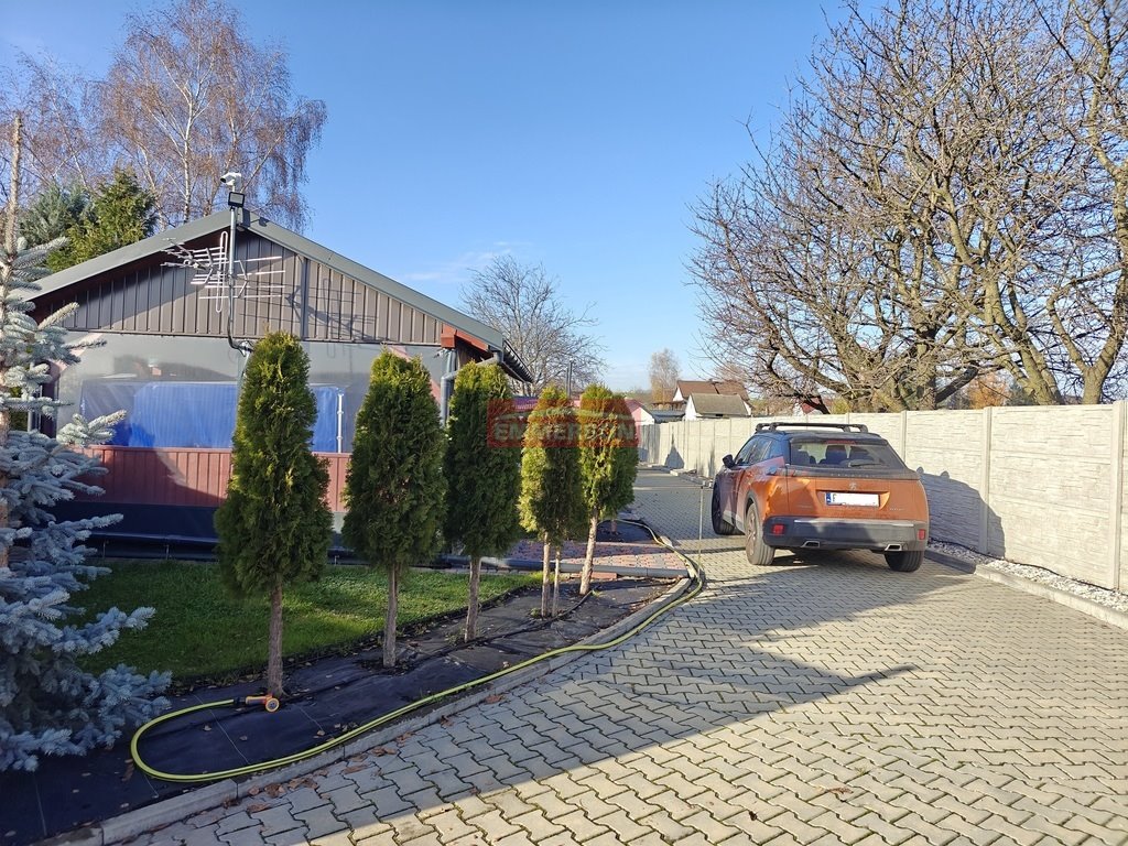 Działka budowlana na sprzedaż Batowice  750m2 Foto 1