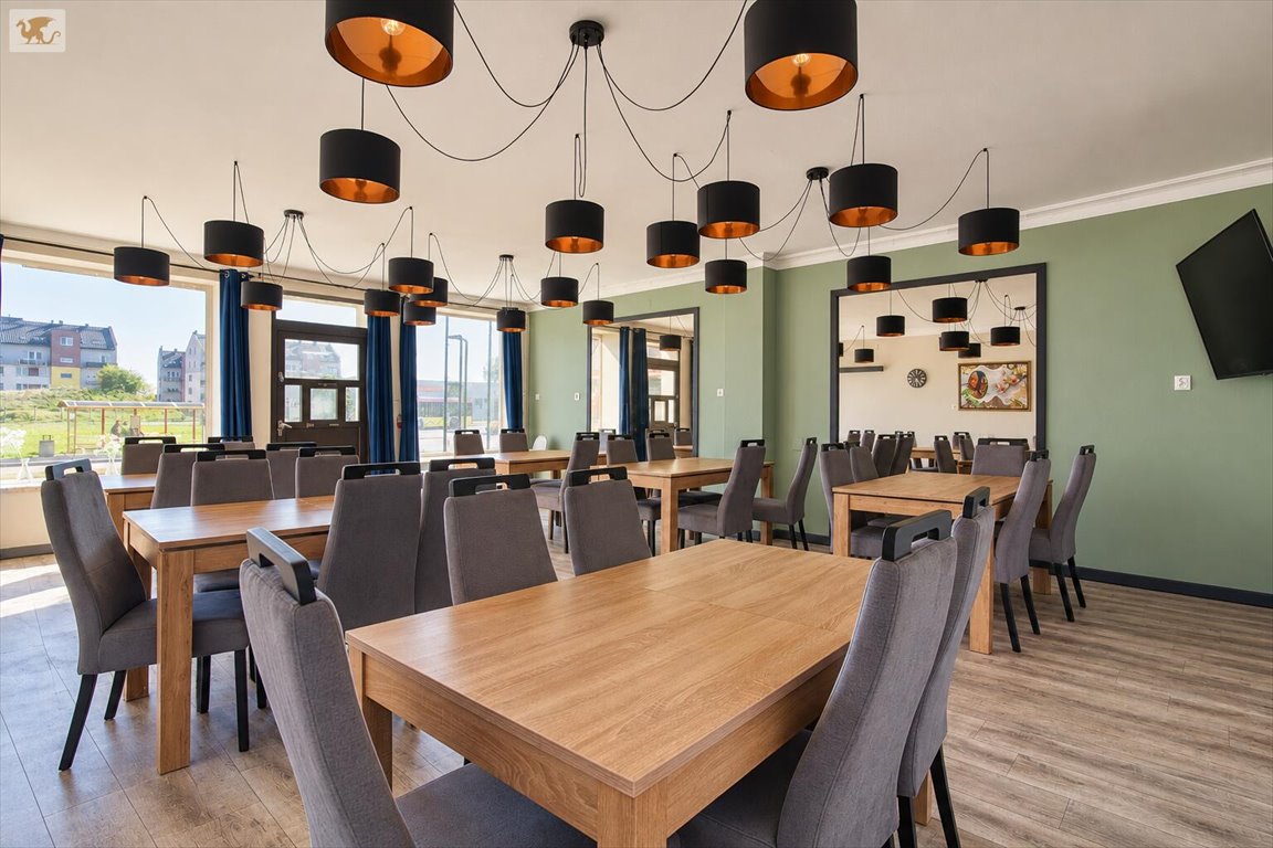 Na wynajem przestronny lokal użytkowy 133 m² w Oświęcimiu Oświęcim, 11-go Listopada  133m2 Foto 1