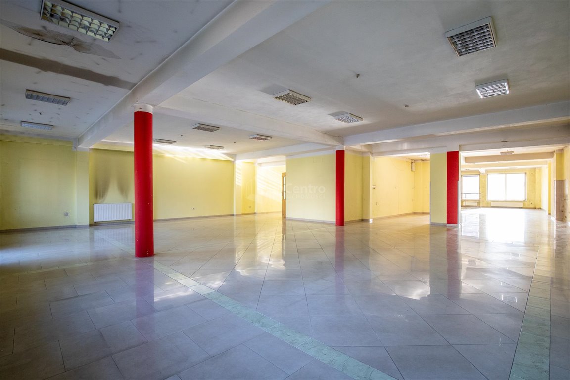 Przestronny lokal usługowy 210m2, witryna, od zaraz Nowy Targ, Długa  210m2 Foto 1