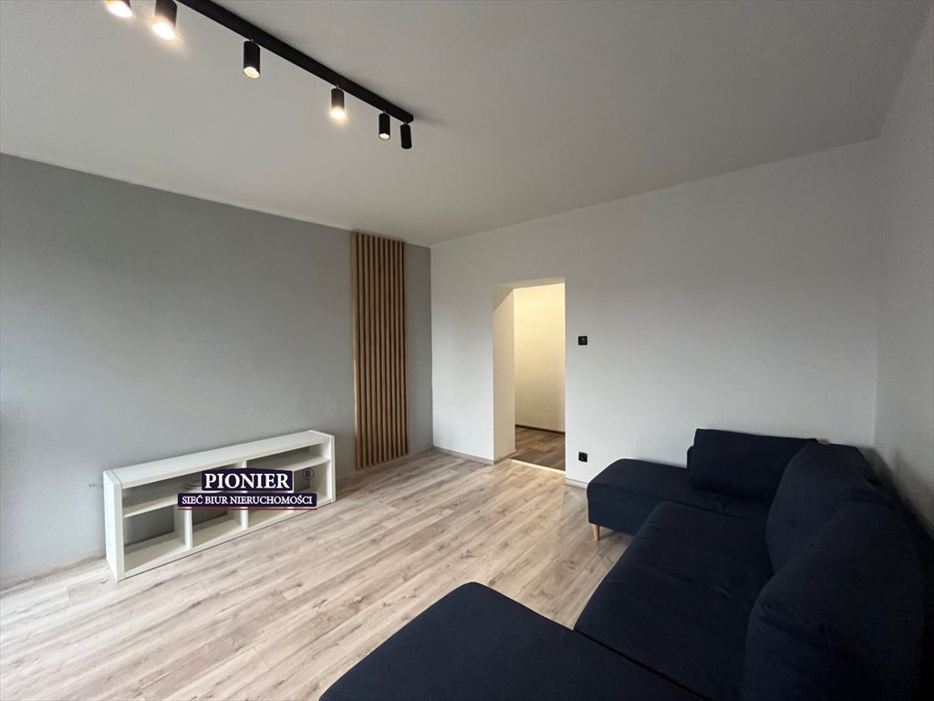 Przytulne 2-pokojowe mieszkanie z dużą rogówką i pełnym wyposażeniem Bielsko-Biała  51m2 Foto 1