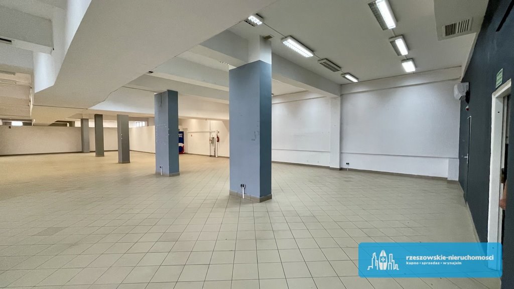 Lokal użytkowy na wynajem Jarosław, Pruchnicka  500m2 Foto 3