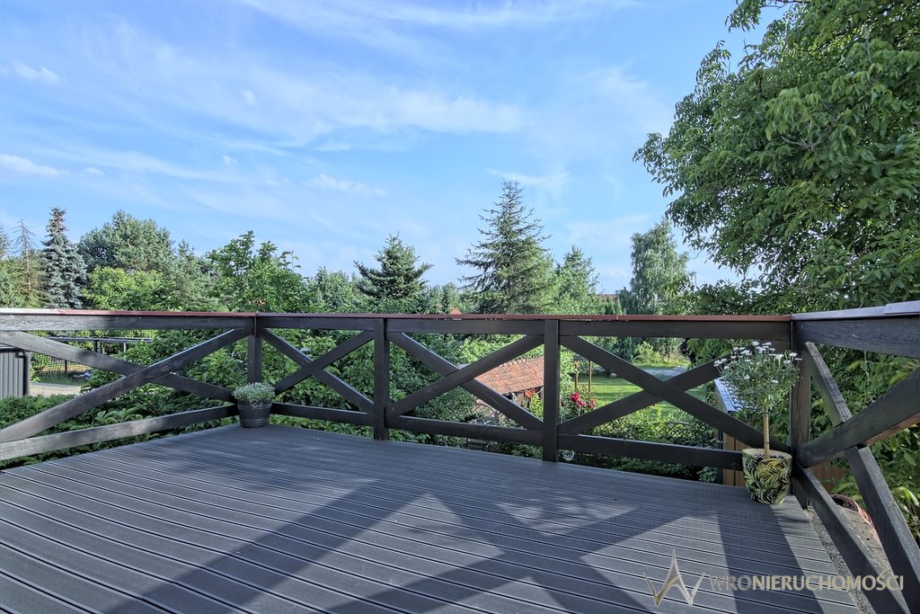 Przestronny dom dla rodzin dwupokoleniowych z garażami i ogrodem Jeszkowice, Jelczańska  194m2 Foto 1