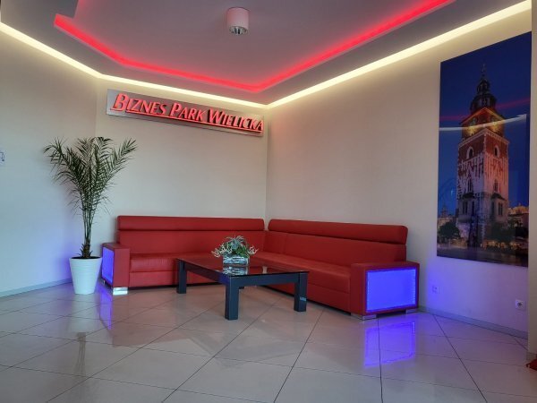 Nowoczesne biuro 64 m2 z miejscem parkingowym w Krakowie Kraków, Wielicka  64m2 Foto 1