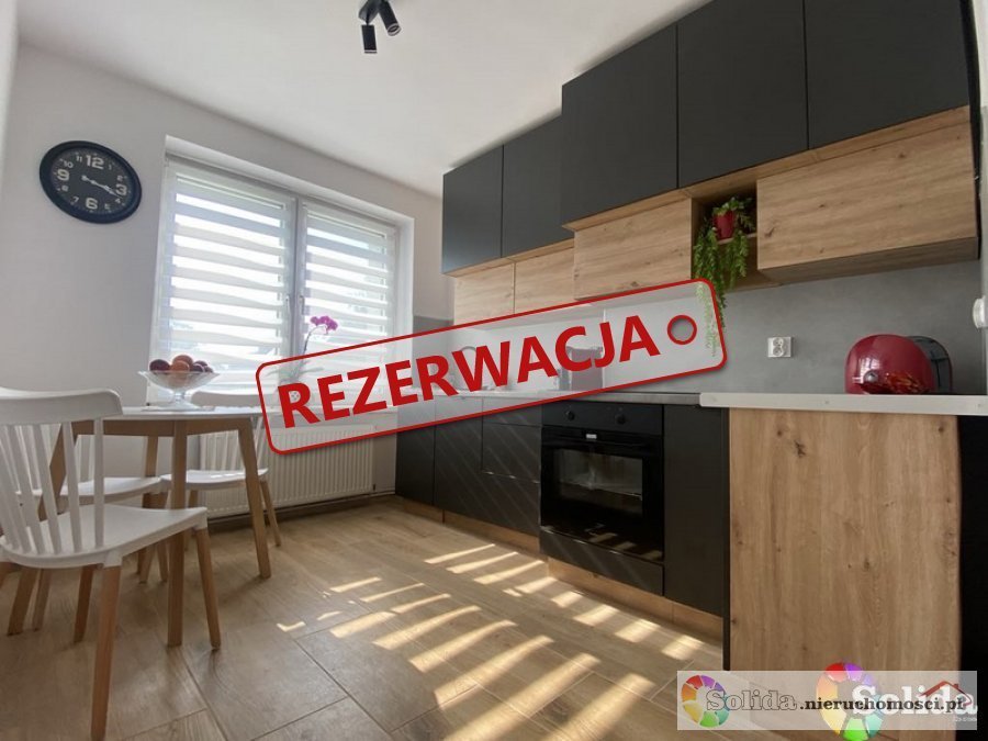 Mieszkanie dwupokojowe na sprzedaż Jelenia Góra, Śródmieście  55m2 Foto 1