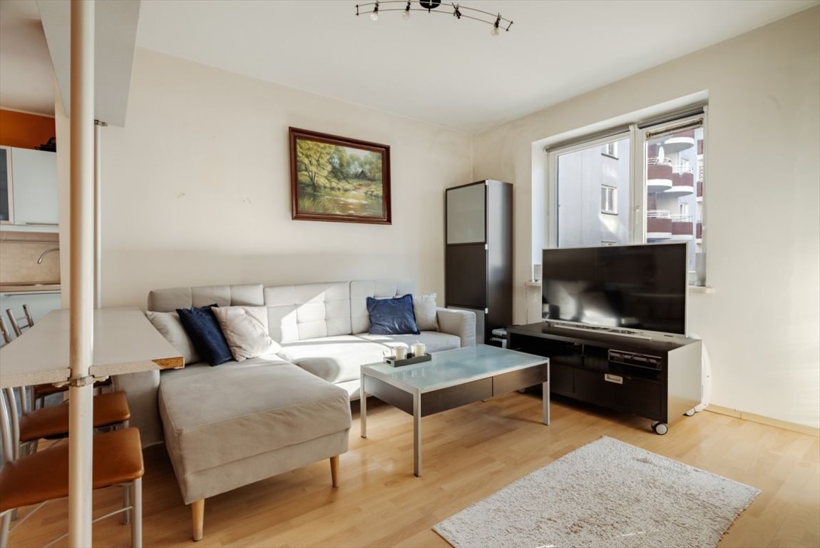 Kawalerka z potencjałem, balkon, miejsce w garażu Warszawa, Praga-Południe Gocław, gen. Romana Abrahama  34m2 Foto 1