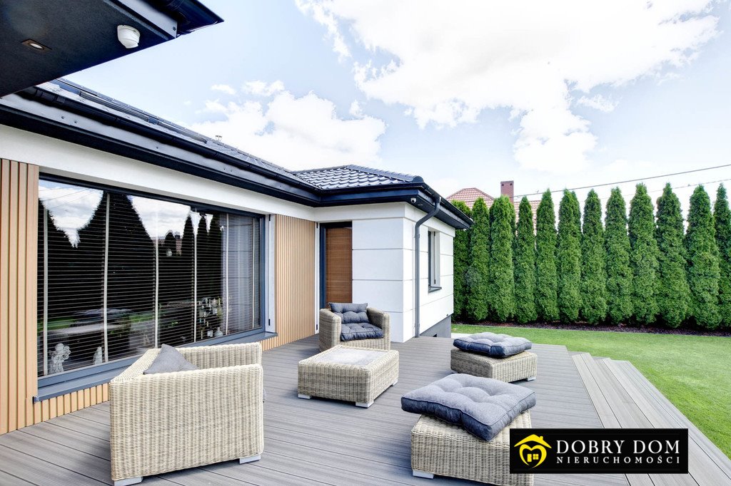 Przestronny dom 242 m² z ogrodem, tarasem i garażem Stare Kupiski  242m2 Foto 1