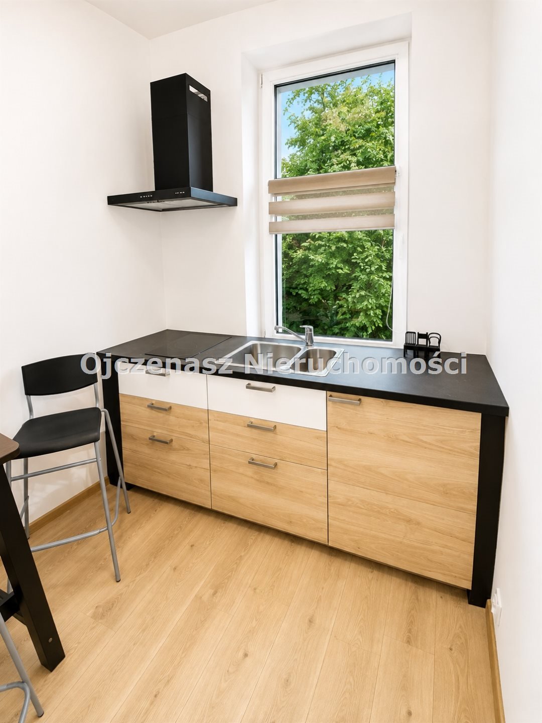 Inwestycyjny biznes - 3 kawalerki z stabilnym dochodem: Bydgoszcz Osiedle Leśne