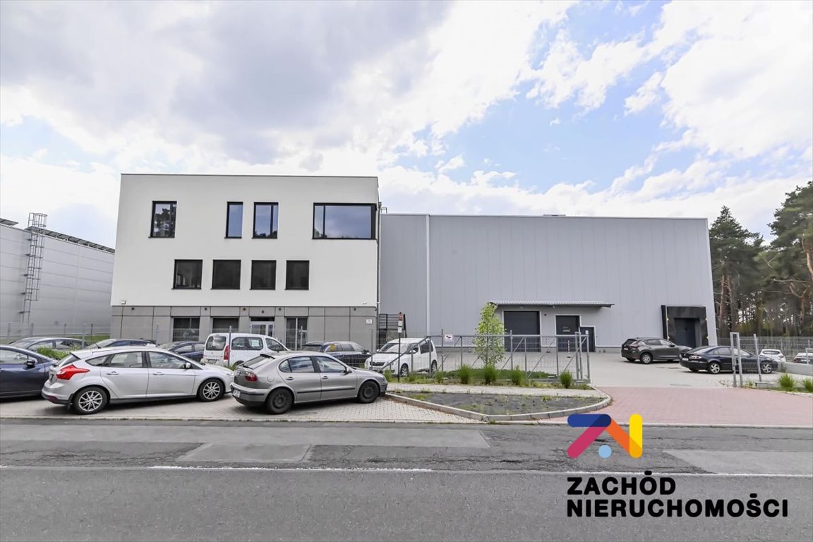 Polecam magazynowo-biurowy obiekt 1615 m² w Zielonej Górze Zielona Góra  1 615m2 Foto 1