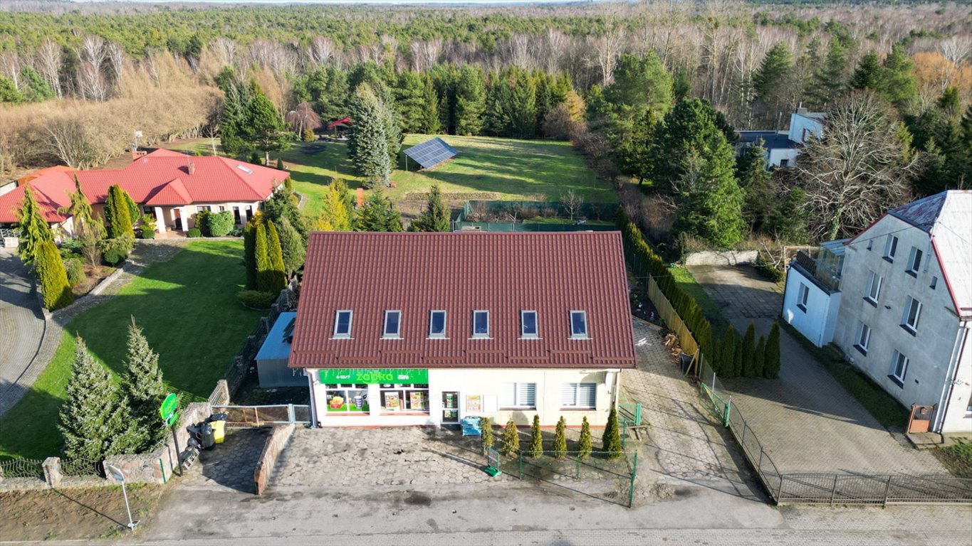 Dom z lokalem usługowym i mieszkaniem, 418 m2, Bruskowo Wielkie Bruskowo Wielkie  418m2 Foto 1