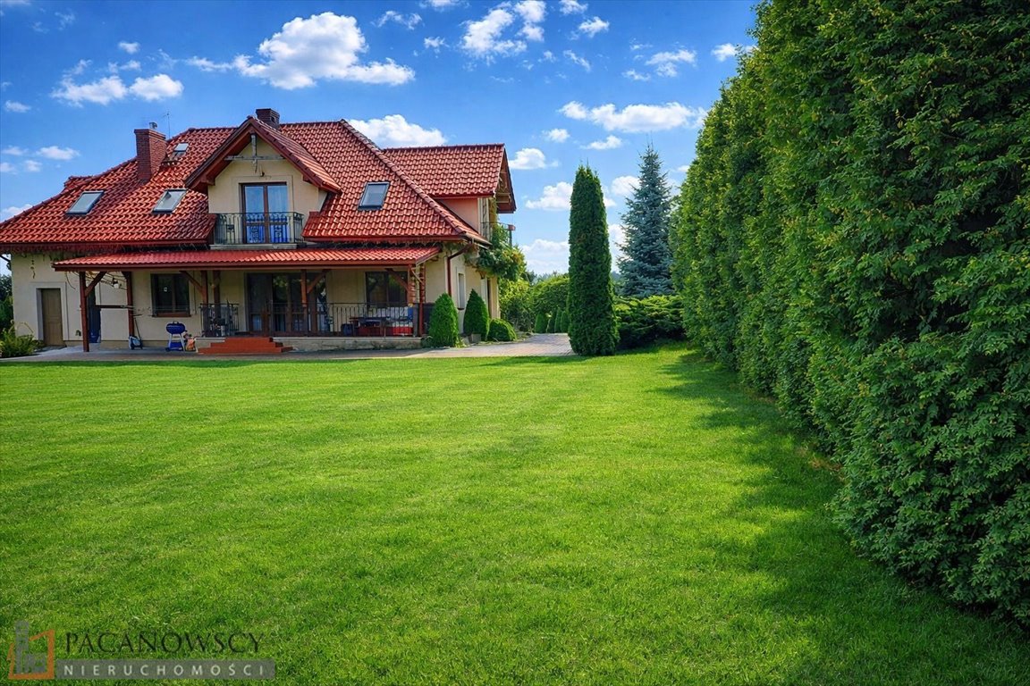 Przestronny dom 232 m² z ogrodem i garażem w Michałowicach Michałowice  233m2 Foto 1